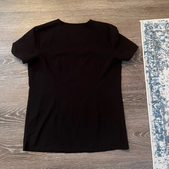 FIGS black Catarina Scrub Top - Picture 3 of 3